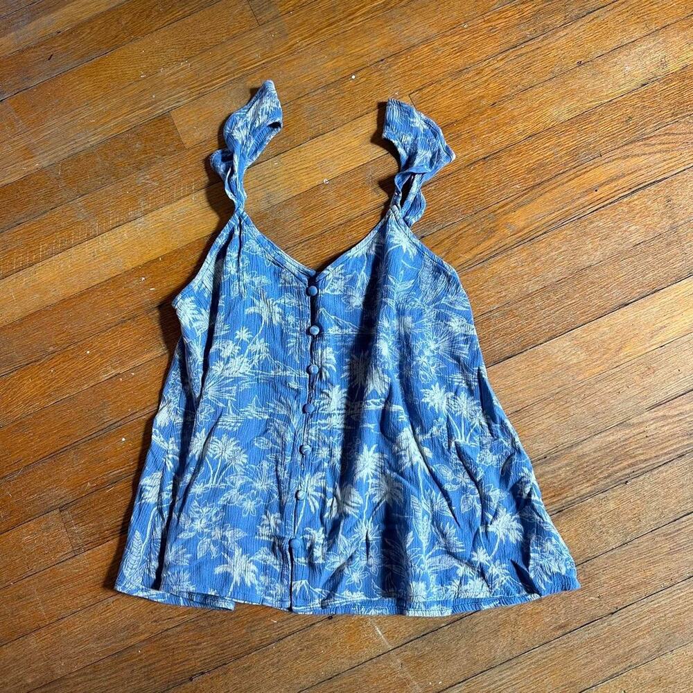 American Eagle NWT Blouse Button Down Hawaiian Print